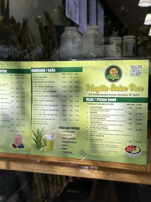 Playita Juice Bar Picture 2