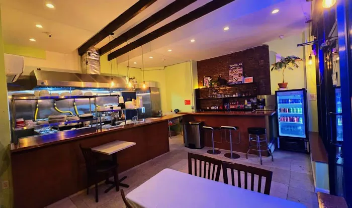 El Jardín Azuayo Bar Restaurant Picture 4