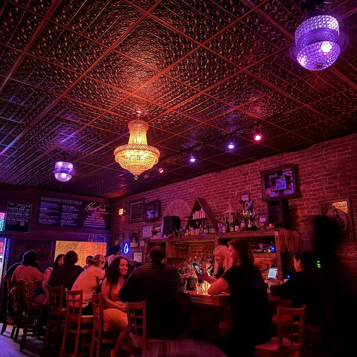 Hart Bar Picture 10