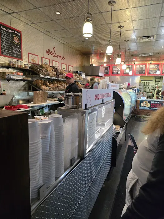 Knickerbocker Bagel Picture 4