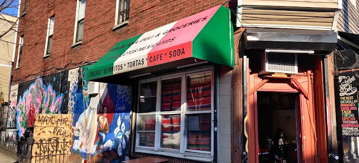 Santa Ana Deli & Grocery Picture 4