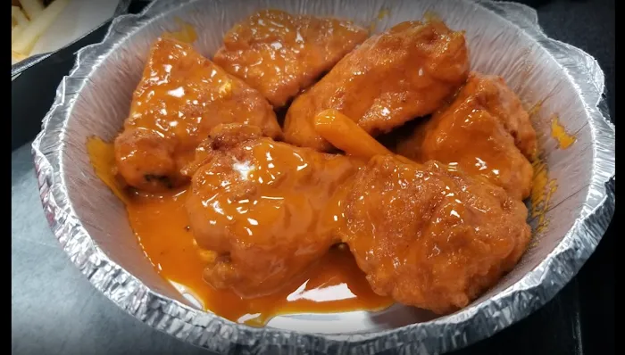 Krazy Pizza and Wings Picture 6