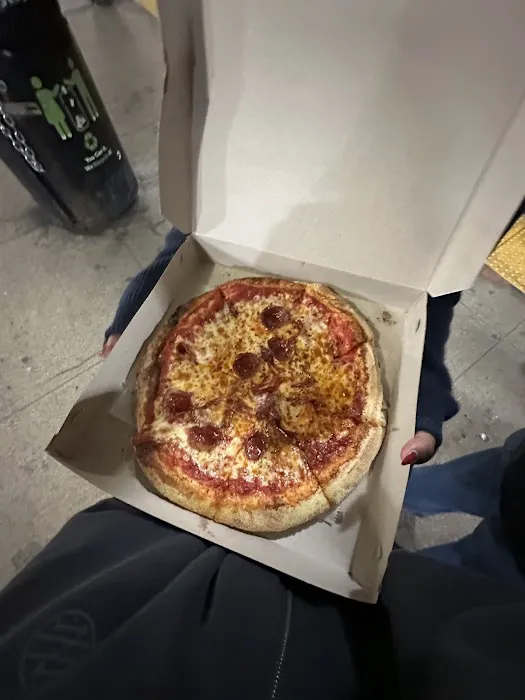 Krazy Pizza and Wings Picture 9