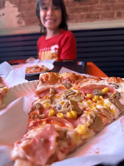 Casa Caribe Pizza Picture 1