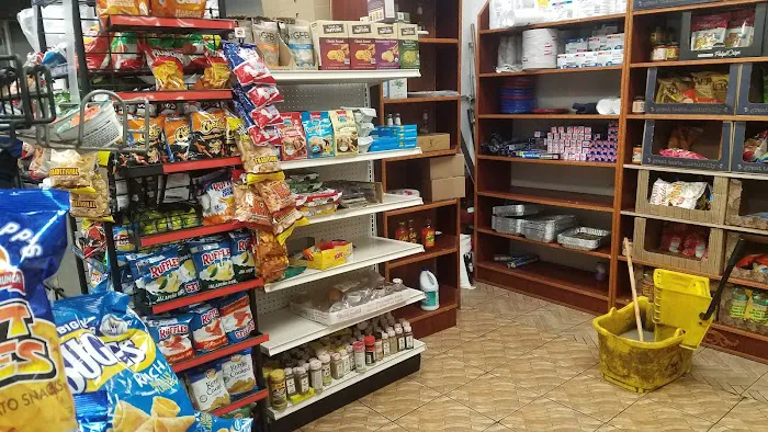 Broadway Big Apple Deli Picture 1