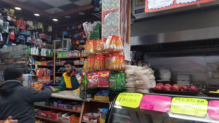Broadway Big Apple Deli Picture 5