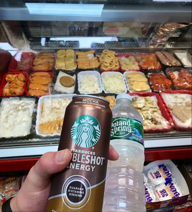 Broadway Big Apple Deli Picture 4