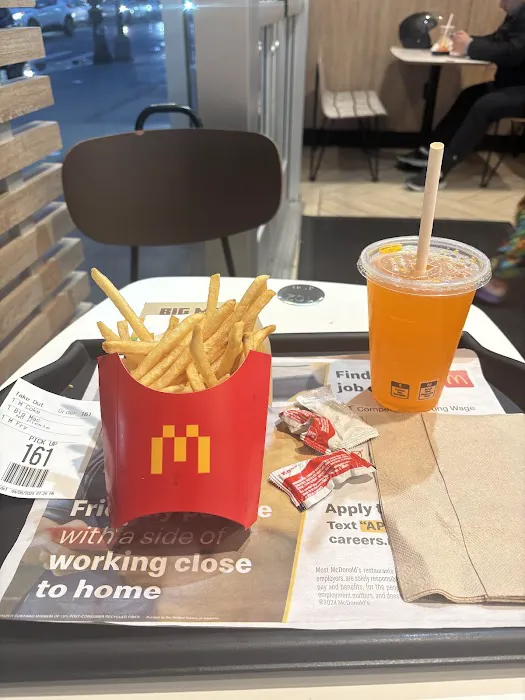 McDonald's Picture 8