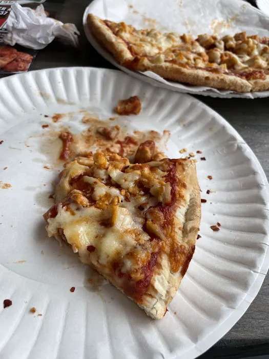 Singas Famous Pizza Picture 2