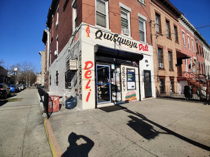 Quisqueya Deli Grocery Picture 4