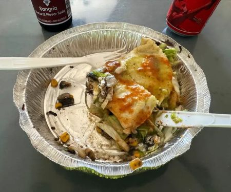 Mi Pequeño Restaurant