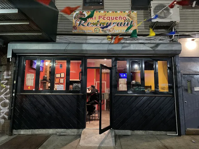 Mi Pequeño Restaurant Picture 3
