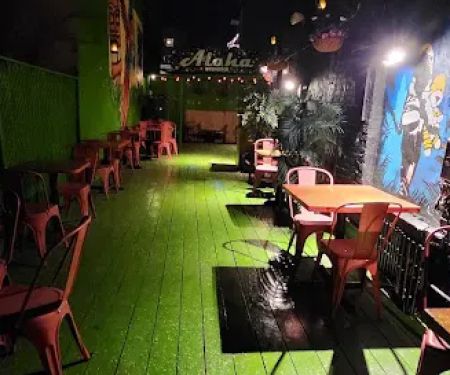MAI TAIS TIKI BAR & KITCHEN