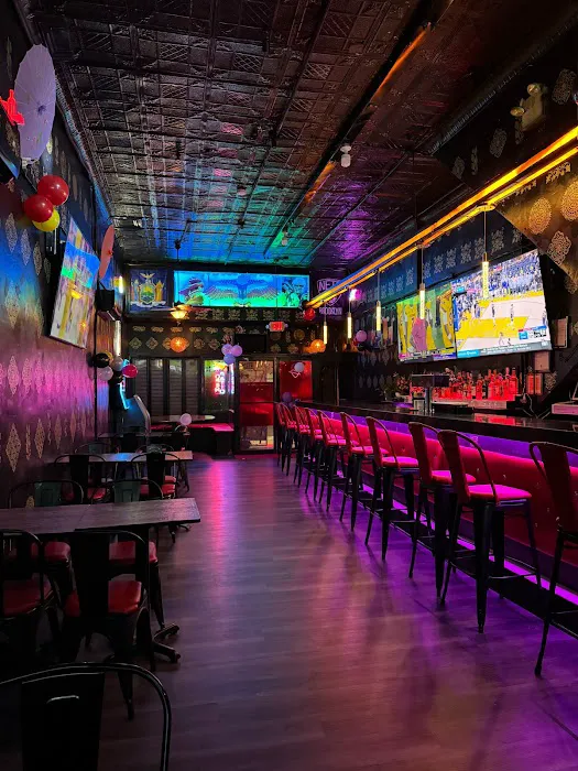 MAI TAIS TIKI BAR & KITCHEN Picture 10