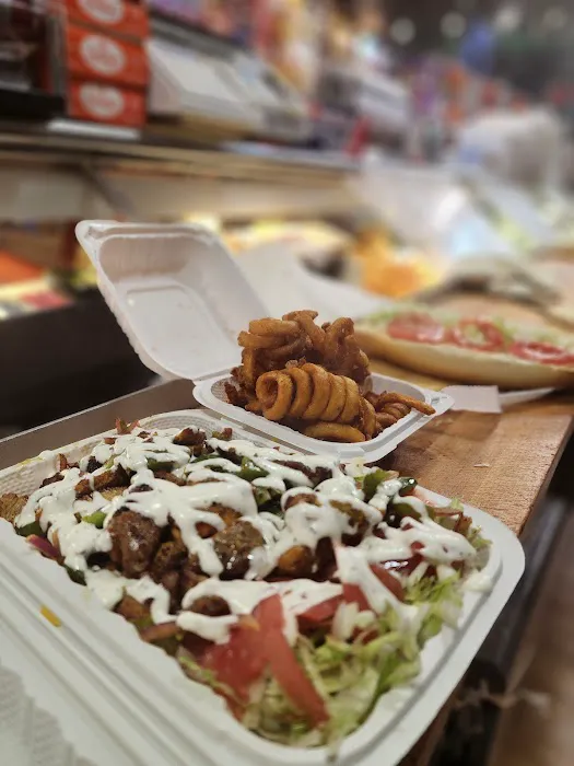 Salt & Pepper Deli & Grill Picture 7