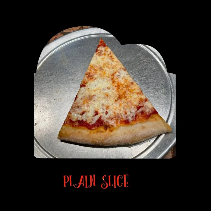 GANNI'S PIZZERIA Picture 5