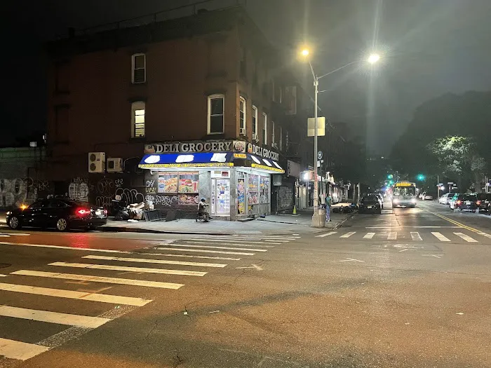 Deli Grocery Picture 7