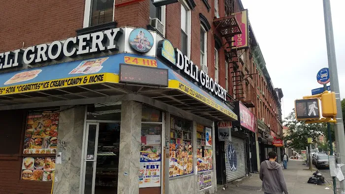 Deli Grocery Picture 3