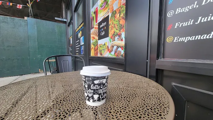 enRoys Cafe Picture 3