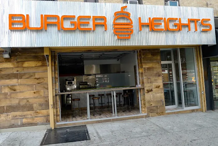 Burger Heights Picture 10