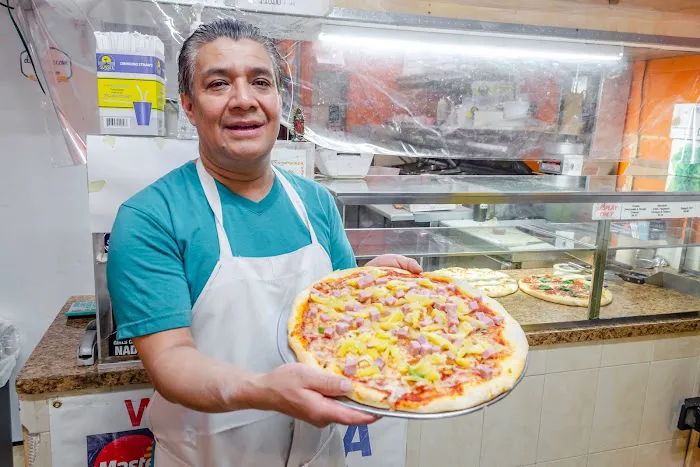 George's Pizzaria Inc Picture 6