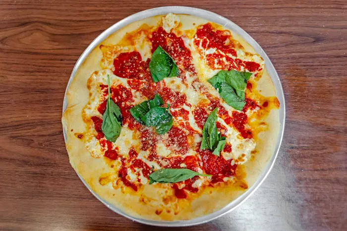 George's Pizzaria Inc Picture 7