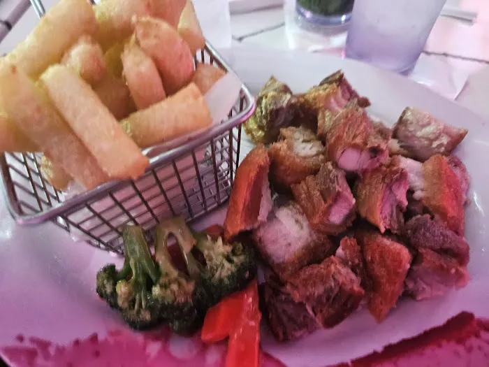 Sofia Bar & Grill Picture 10