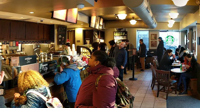 Starbucks Picture 5