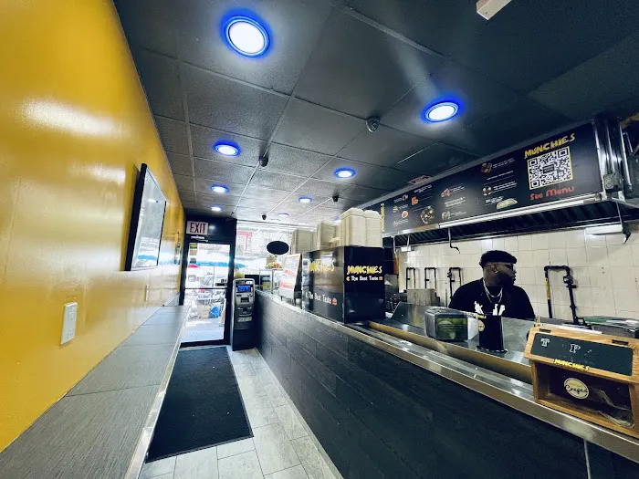 Los Munchies St Nicholas Ave Picture 9