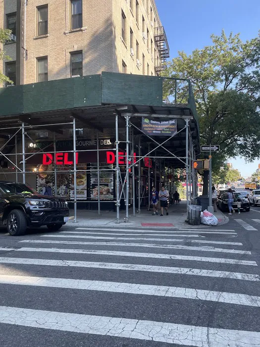 Savory bites deli Picture 3