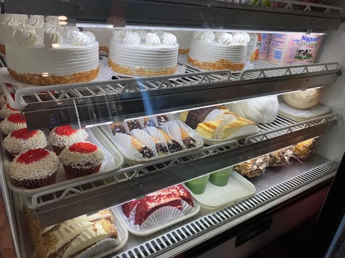 Fort Washington Bakery & Deli Picture 2