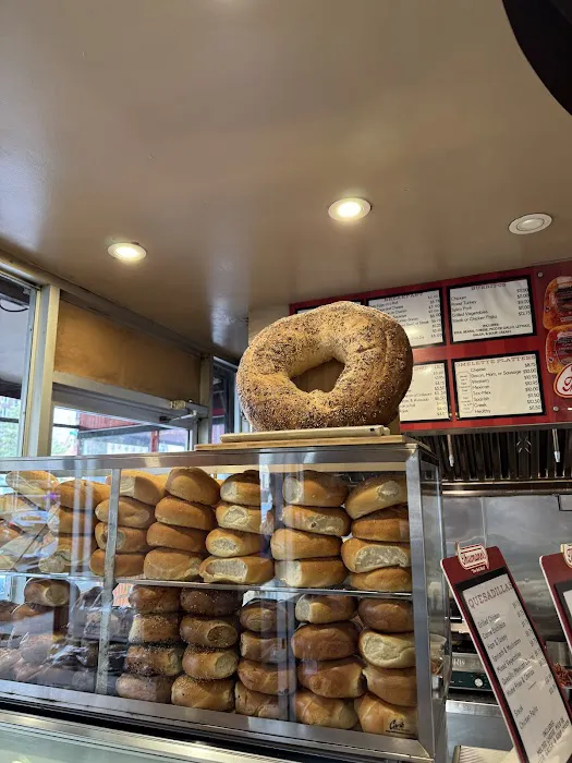 Fort Washington Bakery & Deli Picture 5