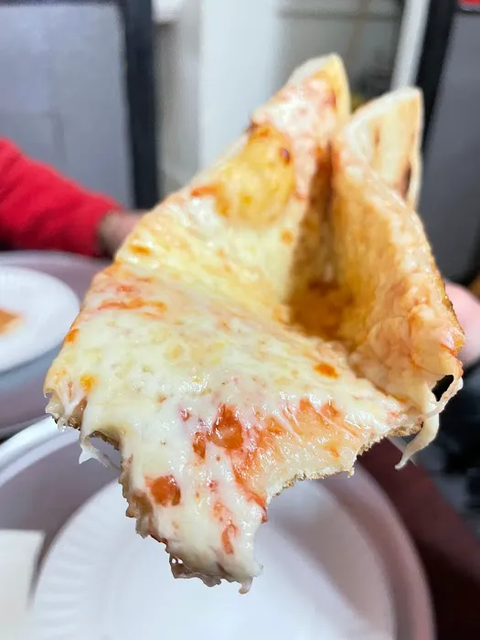 Charlie's Pizza Picture 1