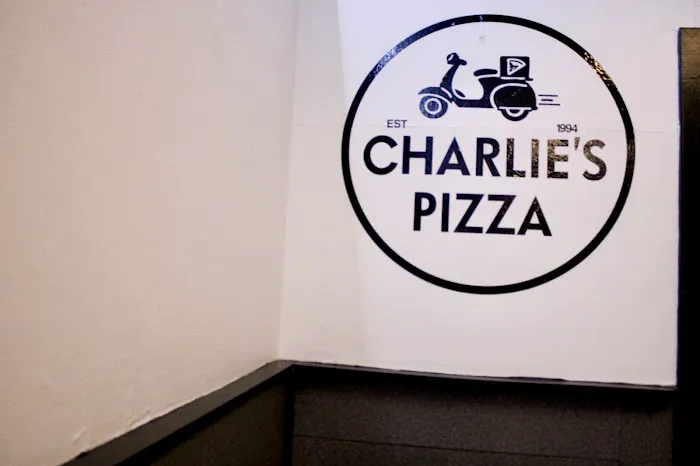 Charlie's Pizza Picture 3