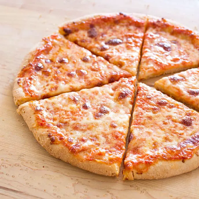 Lake Como Pizza Picture 10