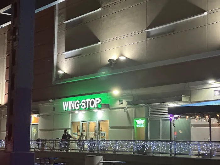 Wingstop Picture 9