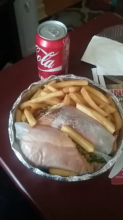 Ginbo’s Hamburger House Picture 2