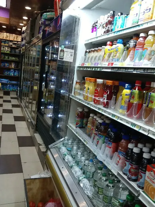New Deli Mini Market Picture 7