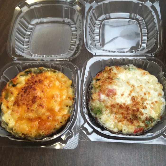 Landin Mac & Cheese Picture 10