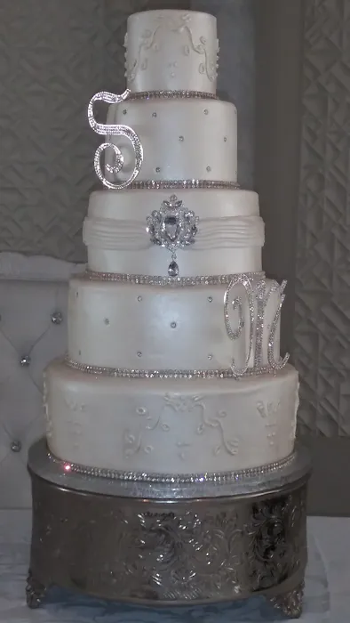Cakes by Elisos Picture 7