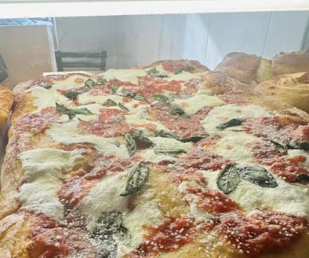Barese Pizza