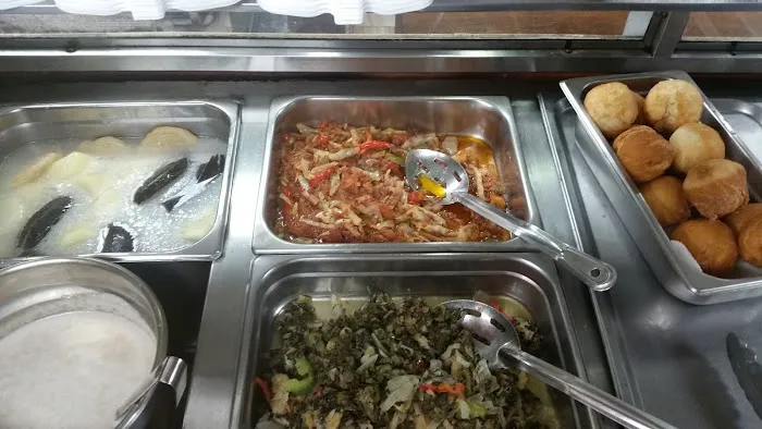Morris Deli Grocery Picture 2