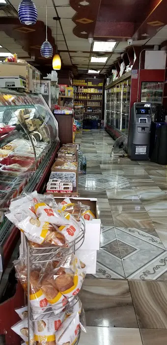 Morris Deli Grocery Picture 3