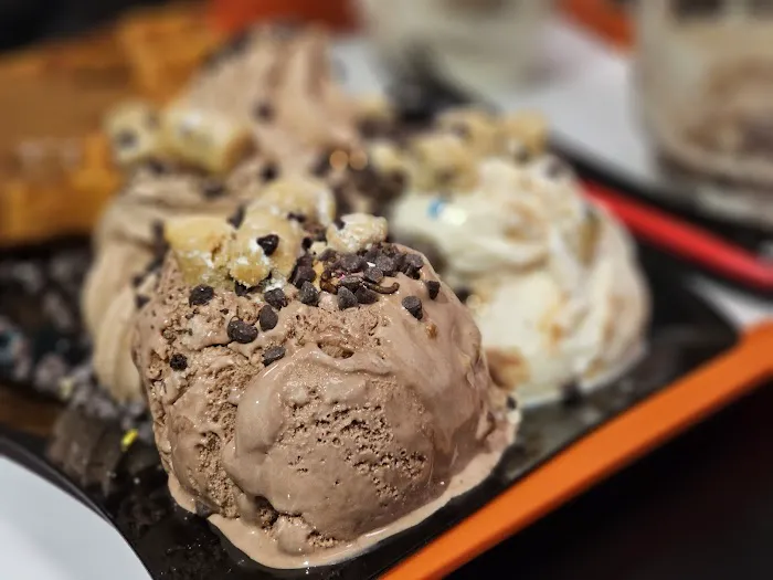 Ice Cream House Picture 1