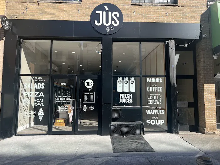 Jus by Julie Williamsburg Picture 4