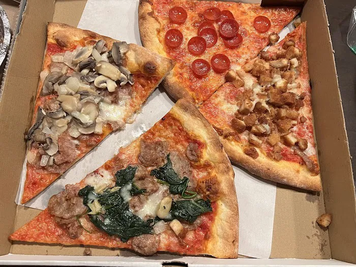 Rocco Pizza Picture 8
