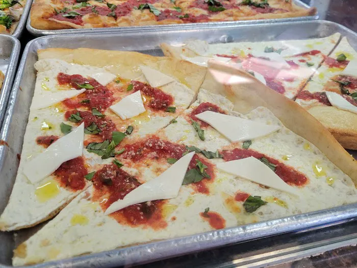 Rocco Pizza Picture 2