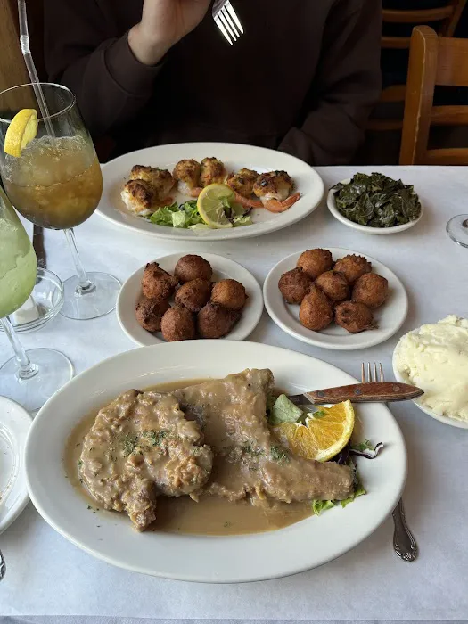 Sugar Hill Restaurant & Supper Club Picture 8