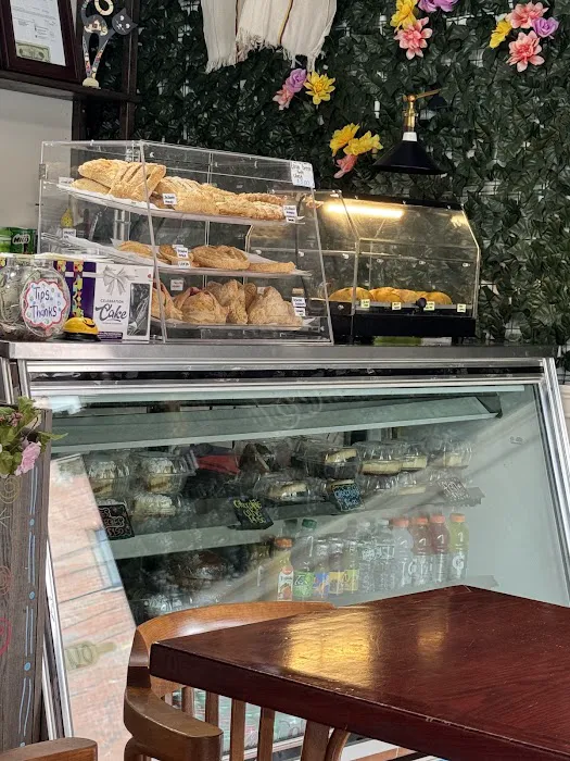 El Artesano Bakery Picture 8