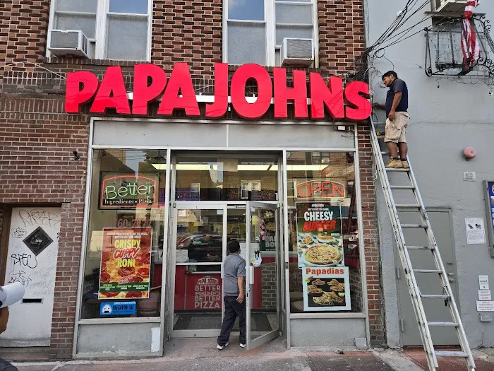 Papa Johns Pizza Picture 4